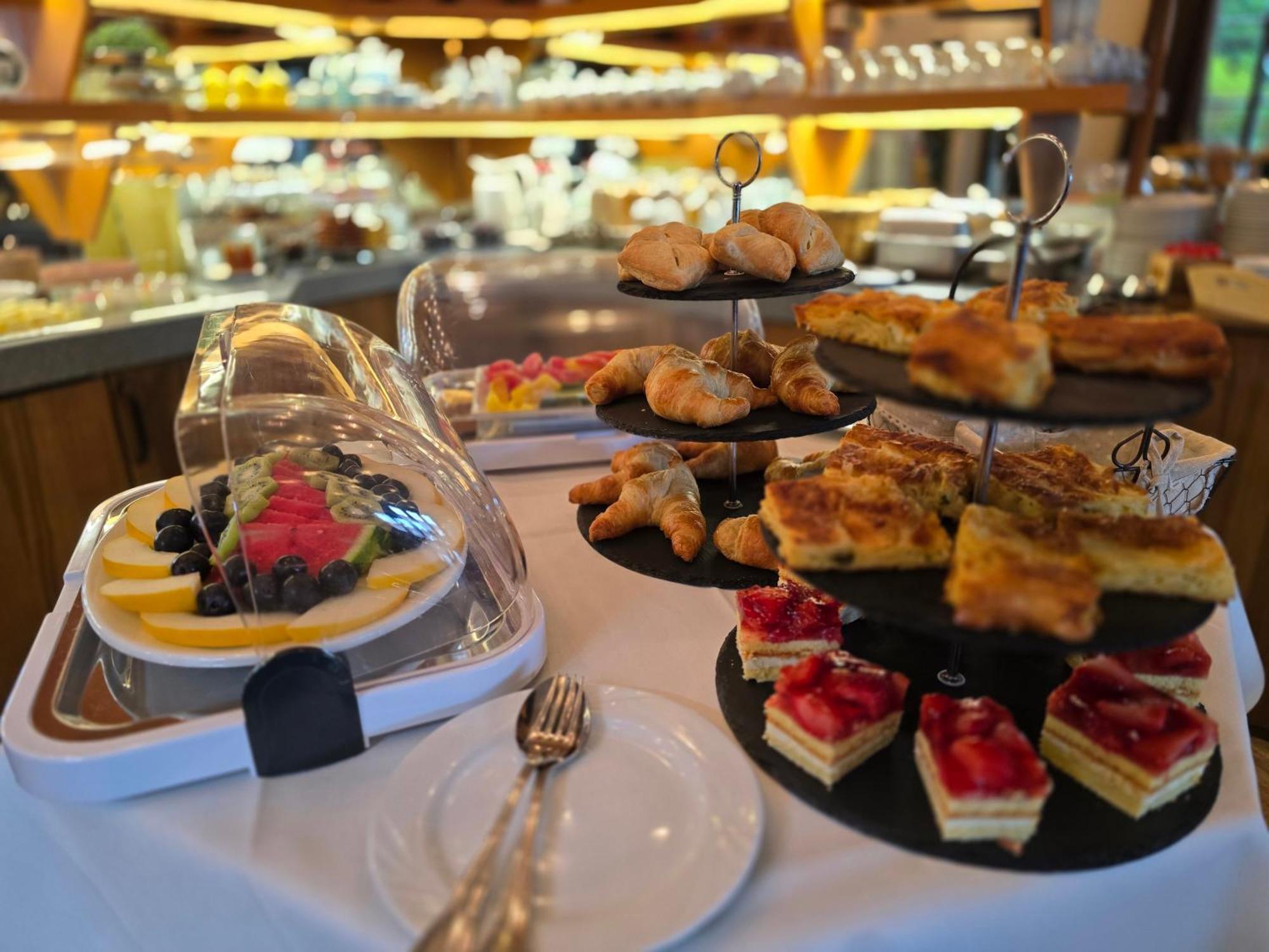 Zur Goldenen Sonne Bed and breakfast 3*