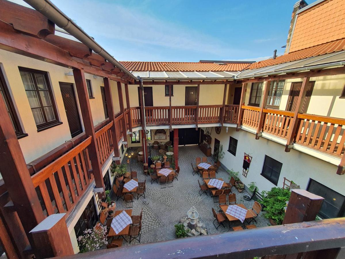 Zur Goldenen Sonne Bed and breakfast 3*